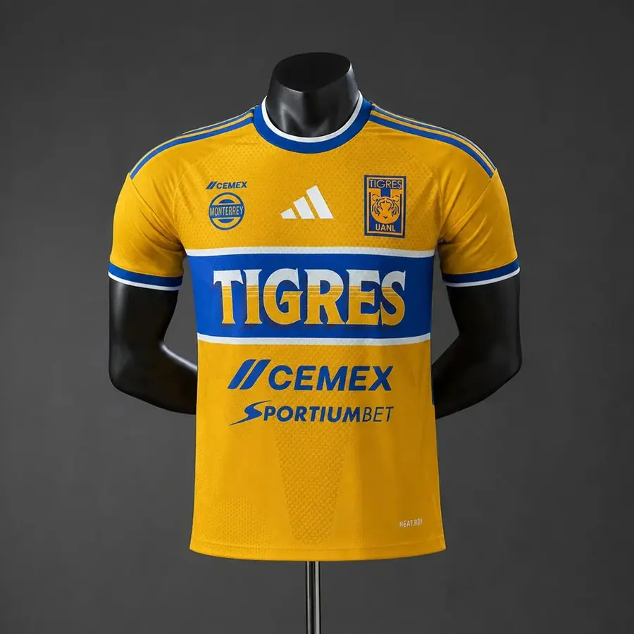 Camiseta Tigres UANL 26/27 versión jugador amarilla - vista frontal