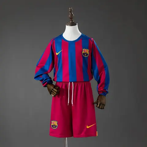 Conjunto Barcelona Primera Equipación 05/06 Retro Manga Larga Niños