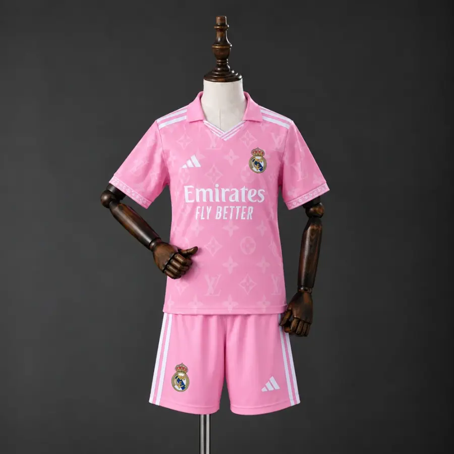 Conjunto Real Madrid Edición Especial Rosa 26/27 Niños