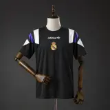 Camiseta Real Madrid Edición Retro Negra 26/27 Hombre