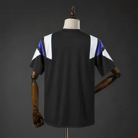 Real Madrid Retro Edition Black Shirt 26/27