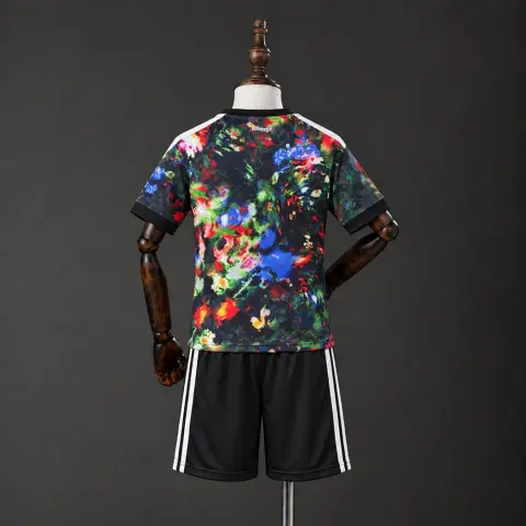 Bayern Munich Oktoberfest Kids Kit 26/27
