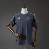 Camiseta Escudería Audi F1 2026 Gris Oscuro Hombre
