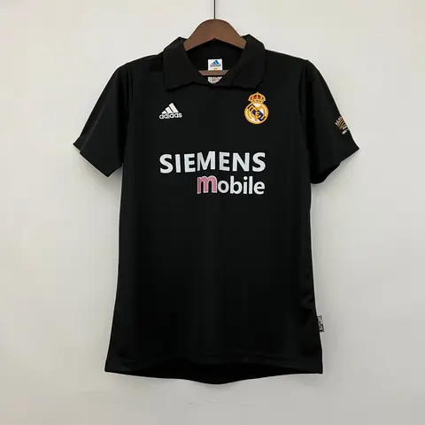 Real Madrid Away Shirt 02/03 (Retro)