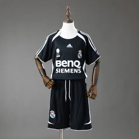 Completo Real Madrid Terza Divisa 06/07 Retro Bambino