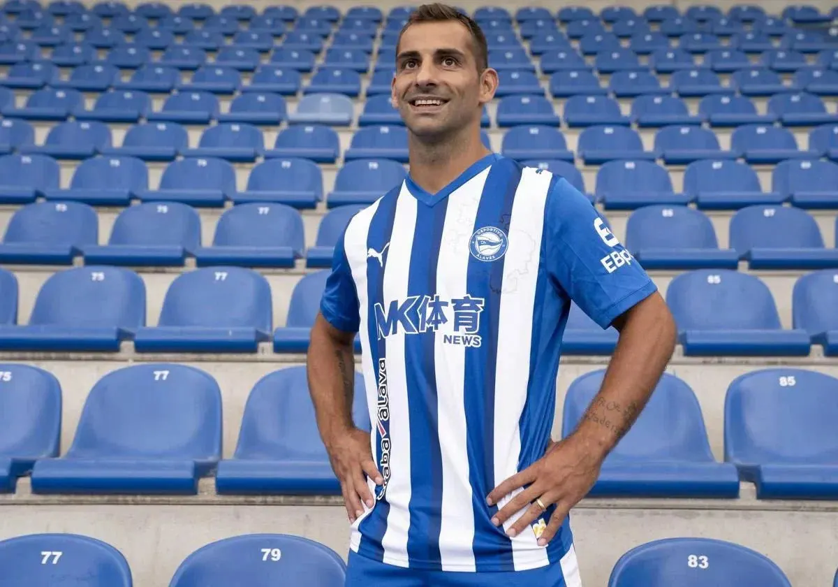 Jonny Otto brilla en el Alavés: “Somos una piña enorme dentro y fuera del campo”