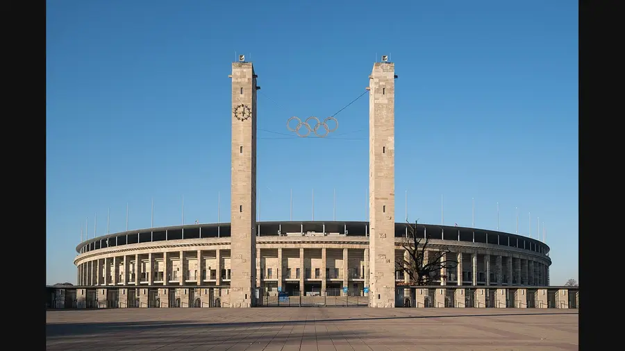Olympiastadion Berlin · Foto de archivo, 2015-11-03.