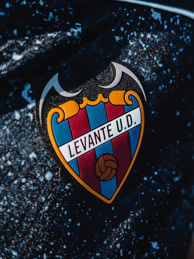 Redaktionelles Foto 13 — Levante UD 2026/27
