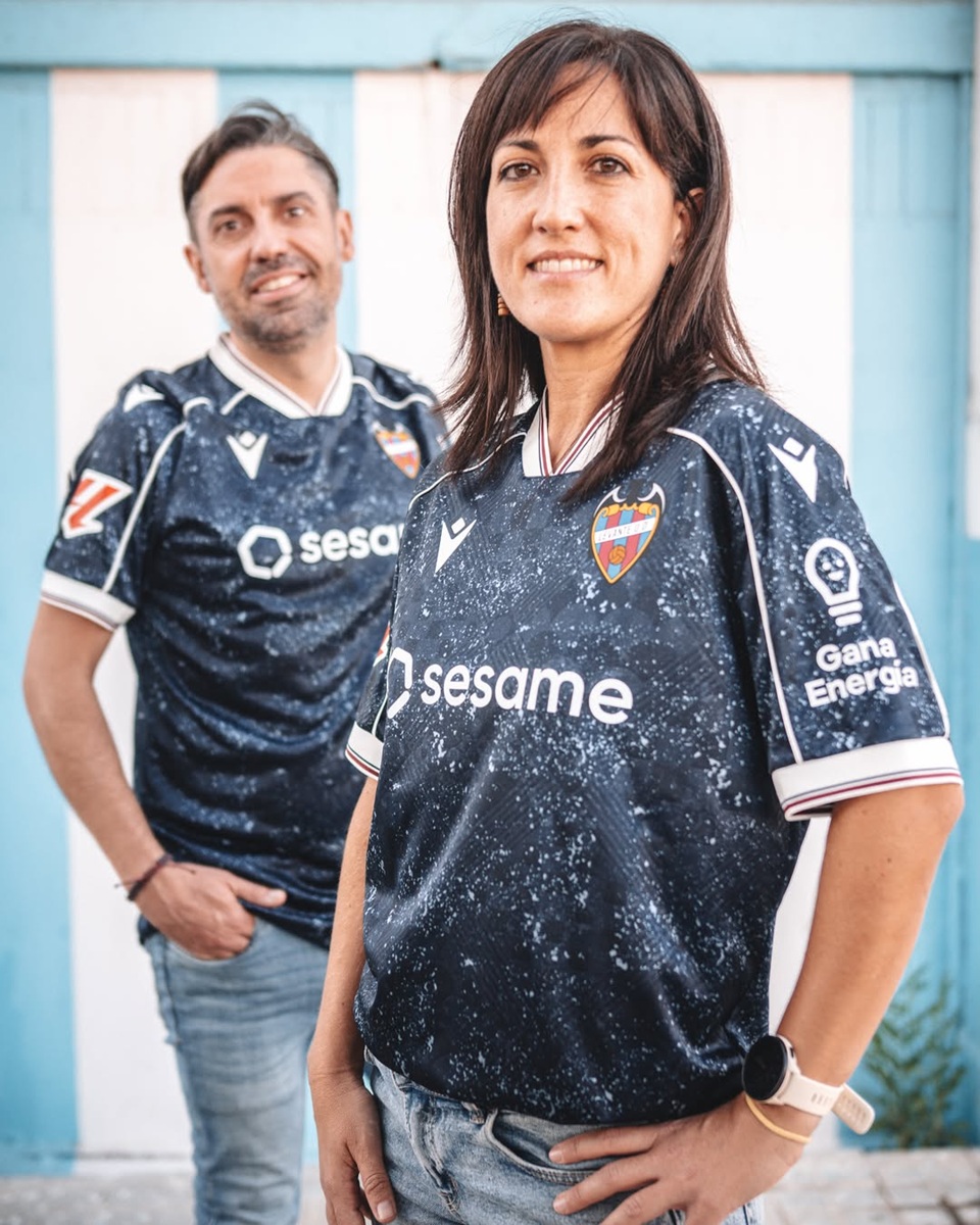 Redaktionelles Foto 3 — Levante UD 2026/27