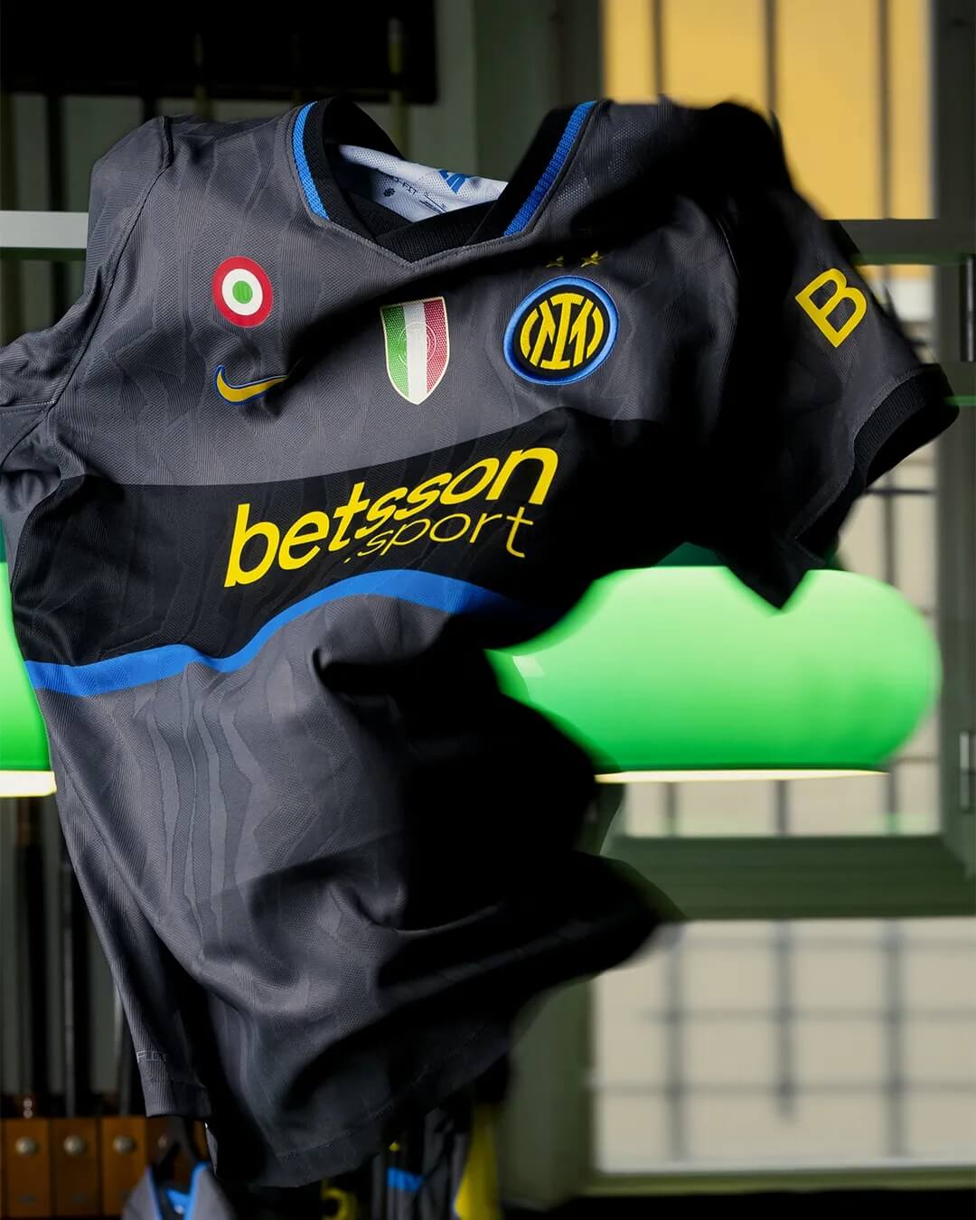 Editorial photograph 2 — Inter 2026/27