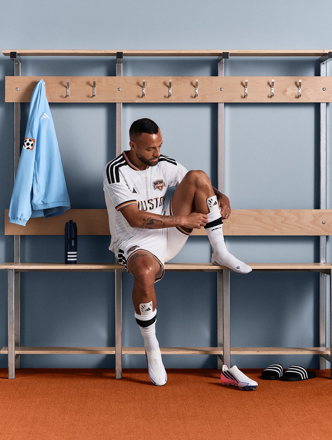 Editorial photograph 6 — MLS 2026