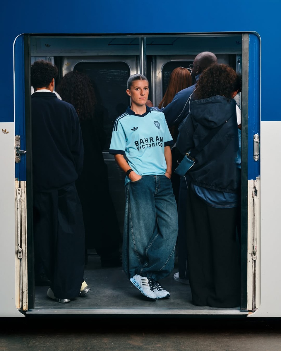 Presentation among passengers — Paris FC 2026/27