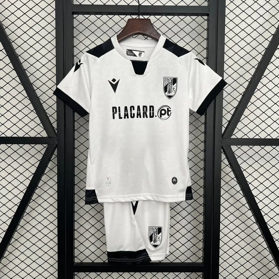 VITORIA SC PRIMERA EQUIPACIÓN 25/26 NIÑOS - Bota de Oro Tienda