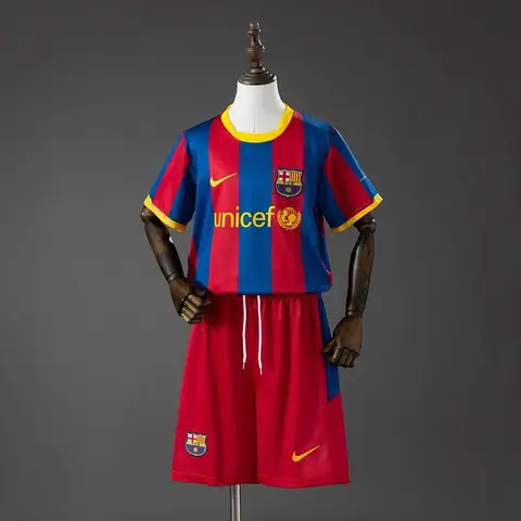 Conjunto Barcelona Primera Equipación 10/11 Retro Niños