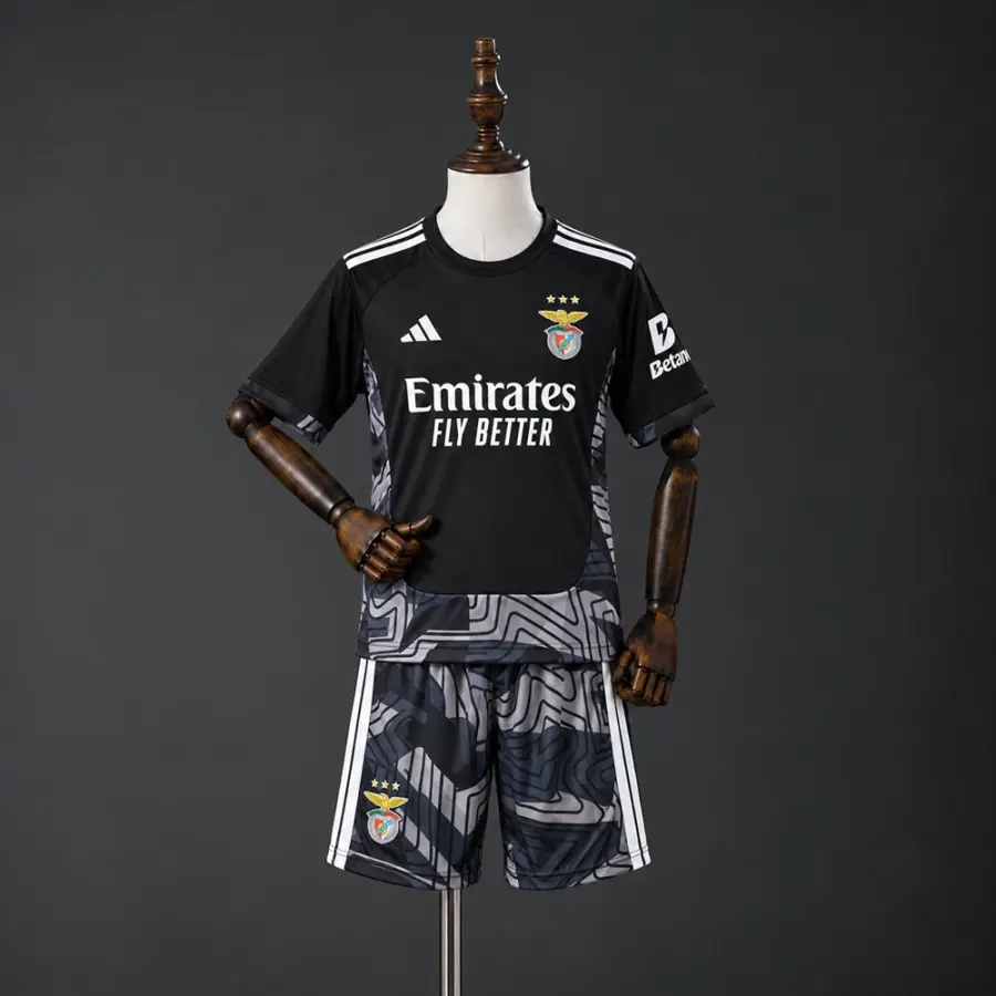 Conjunto Benfica Portero Negro 26/27 Niños