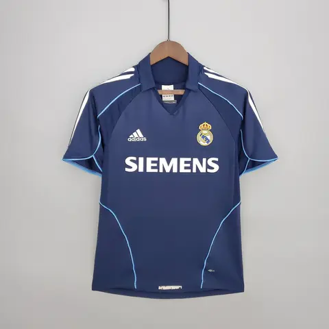Real Madrid Away Shirt 05/06 (Retro)