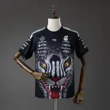 Camiseta Mercedes AMG Fórmula 1 2026 Negra con Tigre Hombre