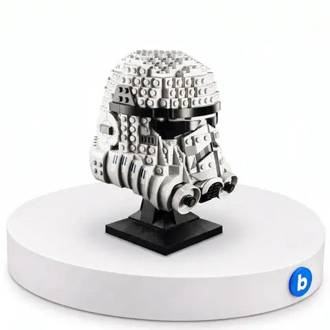 Stormtrooper Helmet | 647 pieces