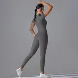 Volupie Zip Jumpsuit | Mono Deportivo Manga Corta con Cremallera