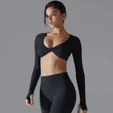 Volupie Twist Long Top | Top Cropped Manga Larga con Nudo Frontal