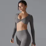 Volupie Twist Long Top | Top Cropped Manga Larga con Nudo Frontal