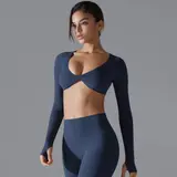 Volupie Twist Long Top | Top Cropped Manga Larga con Nudo Frontal