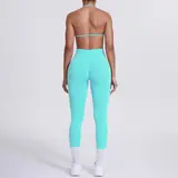 Volupie Bare Back Set | Conjunto Top Halter Espalda Abierta + Legging Scrunch