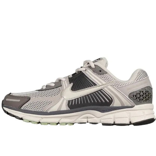 Nike Air Zoom Vomero 5 Brown Running Shoes - Grey/Black