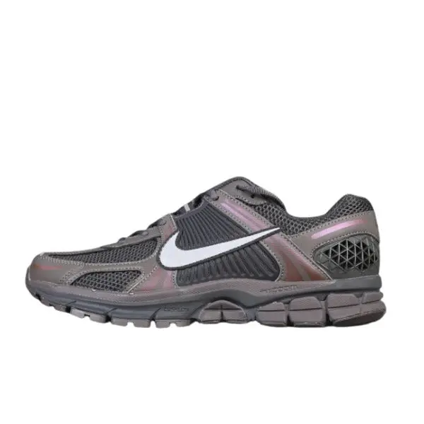 Nike Air Zoom Vomero 5 Gray and White Running Shoes - Dark Brown