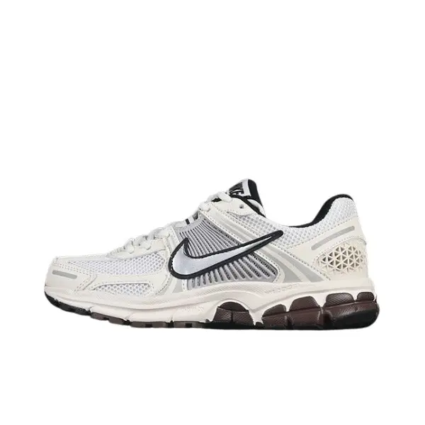 Nike Air Zoom Vomero 5 Beige and Brown Running Shoes - White/Brown