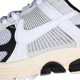 Nike Air Zoom Vomero 5 White and Black Running Shoes - White/Black Cream