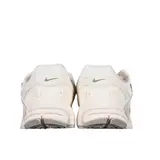 Nike Air Zoom Vomero 5 Beige Running Shoes