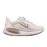 Nike Air Zoom Vomero 18 Gray Running Shoes - Light Pink