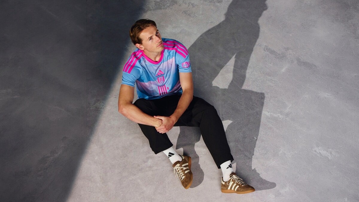 Fulham 2026/27: blue and pink energise the third shirt — Kit details.