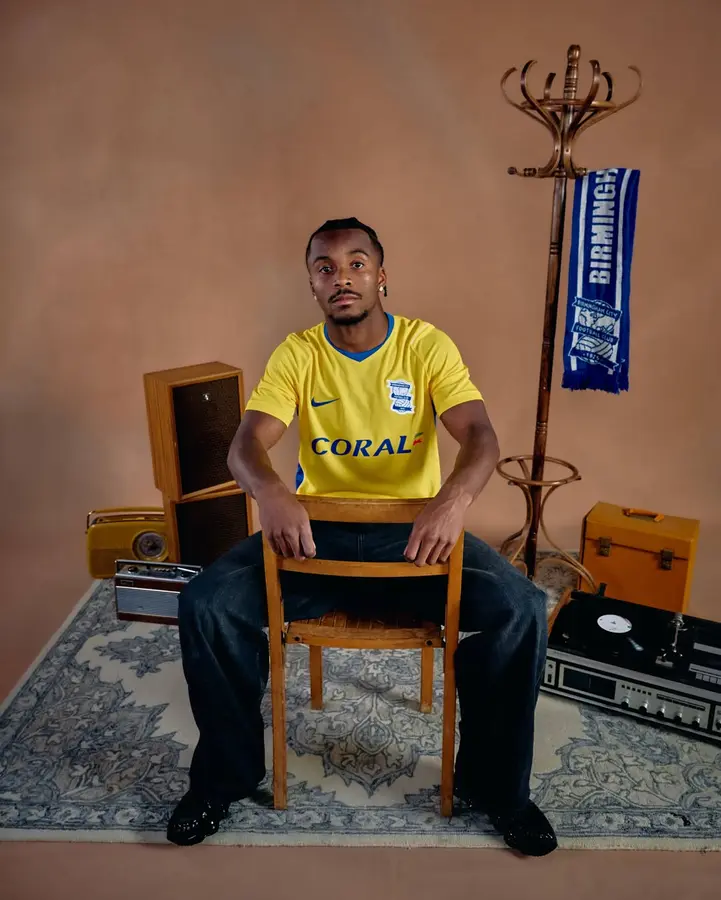 Birmingham 2026/27: blue, yellow and a dark third shirt · 11