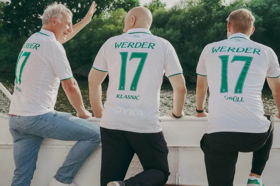 Werder: a white shirt for 100 years of the Weserstadion · 7