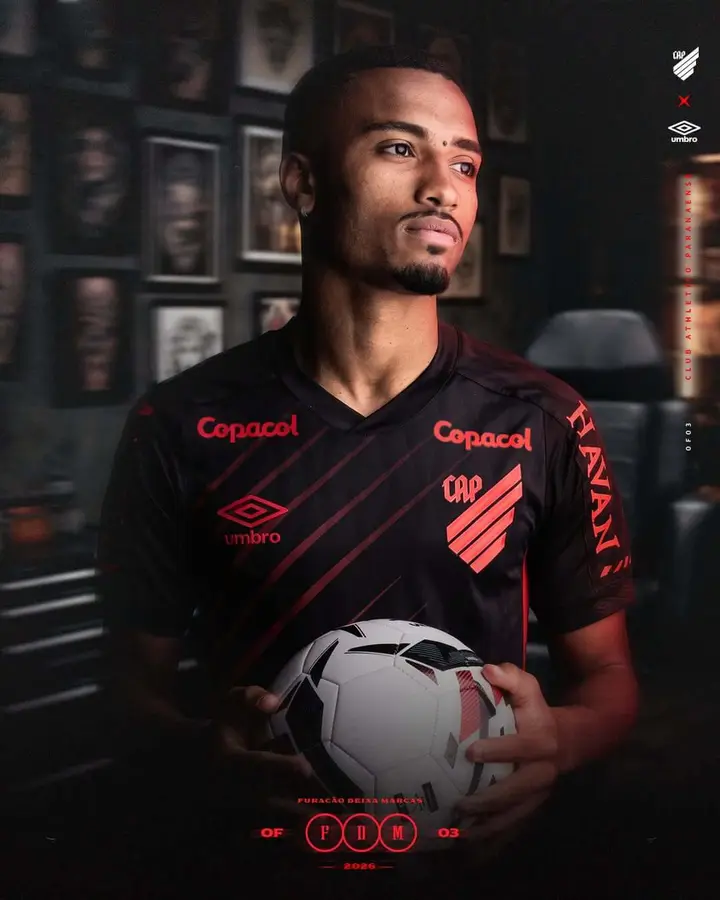 Athletico 2026: red diagonals on the third shirt · 2