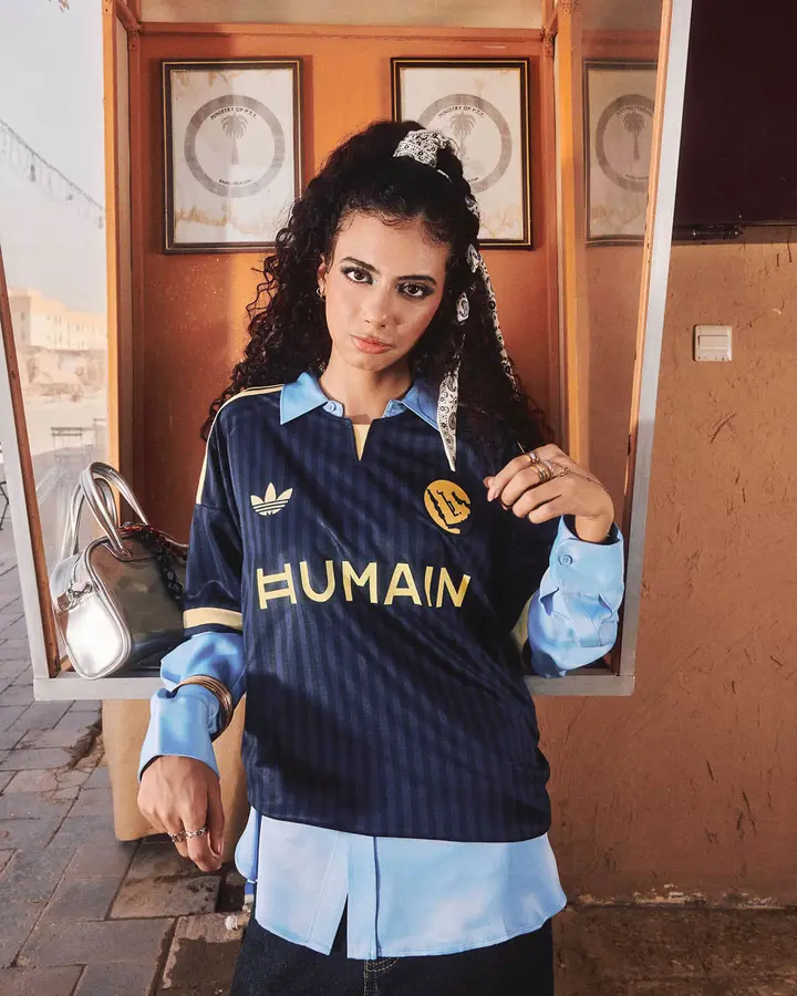 Al-Nassr 2026/27: away shirt · 8