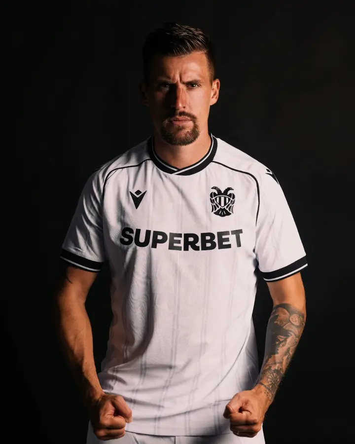 PAOK 2026/27: shirt collection · 7